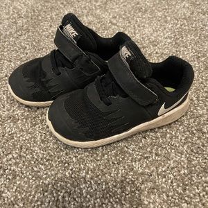 Toddler Nike shoes
